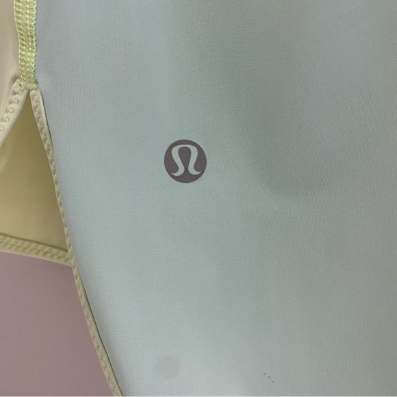 Lululemon Two Tone Racerback Tank *BASICALLY NEW* - Picture 3 of 4